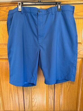 Hogan Men's Royal Blue Flat-Front Shorts-Waist 44.